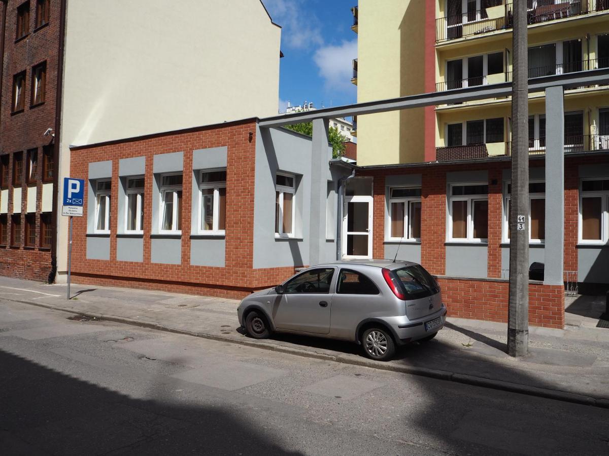 Hostel4U Gdansk Exterior photo